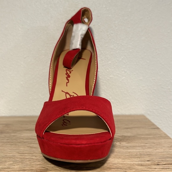 American Rag Women’s Areeta Open Toe Ankle Strap Classic Pumps Red - Picture 6 of 7